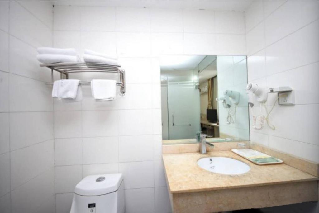 גואנגג'ואו Yixin Business Hotel מראה חיצוני תמונה