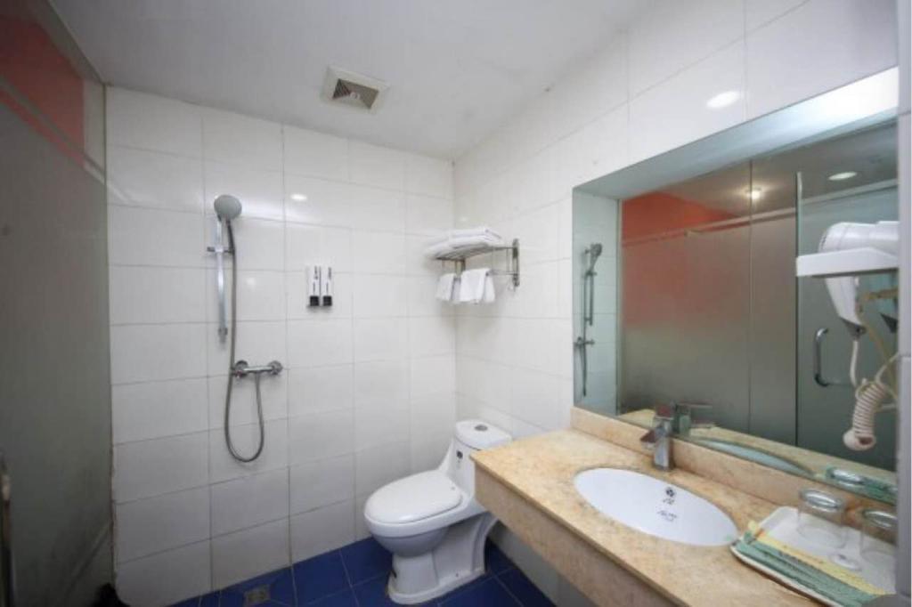 גואנגג'ואו Yixin Business Hotel מראה חיצוני תמונה